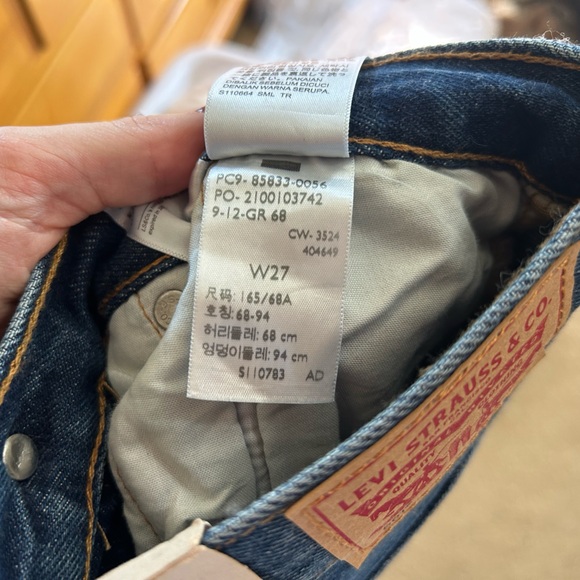 Levi's Dark Blue 501 Jean Shorts NWT - Picture 4 of 4